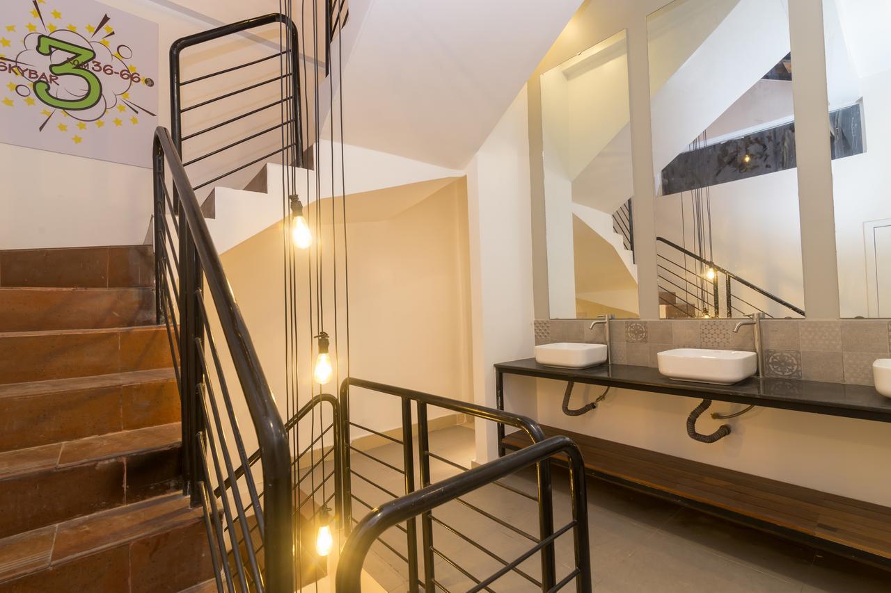 Oops Hostel Siem Reap Zewnętrze zdjęcie