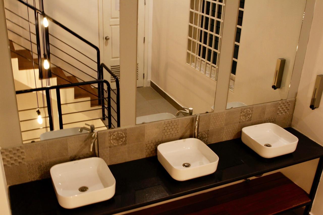 Oops Hostel Siem Reap Zewnętrze zdjęcie