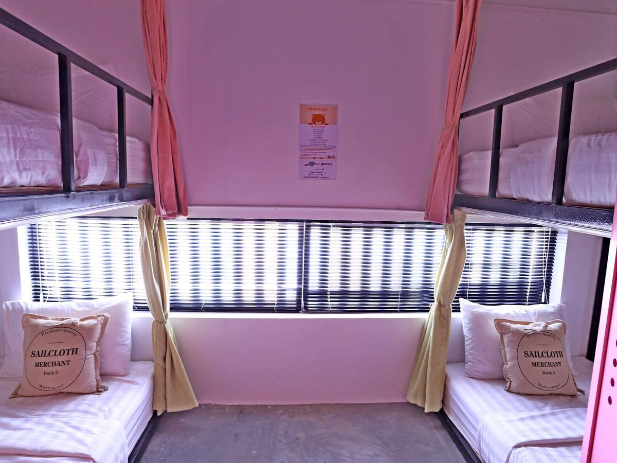 Oops Hostel Siem Reap Zewnętrze zdjęcie